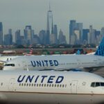 United Airlines Takes a Swipe at Delta for Not Having Starlink WiFi